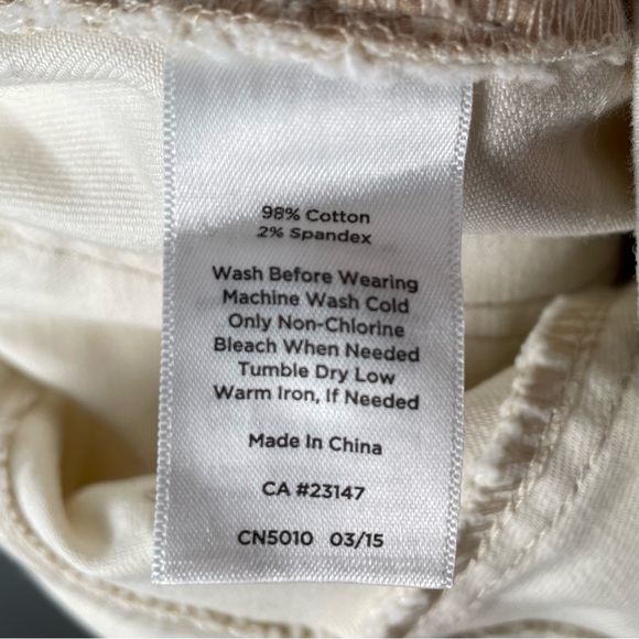 TALBOTS SLIM ANKLE JEANS | Size: 4 | Color: Natural - Picture 10 of 10